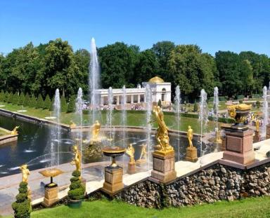 Петергоф + Ораниенбаум. Фонтаны + Китайский дворец