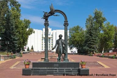 Пенза. Праздники в Лермонтовской усадьбе с балом и посещением музея А.И. Куприна и Саранска | Многодневные туры Пенза | Туры на 8 марта сезон 2024 - 2025