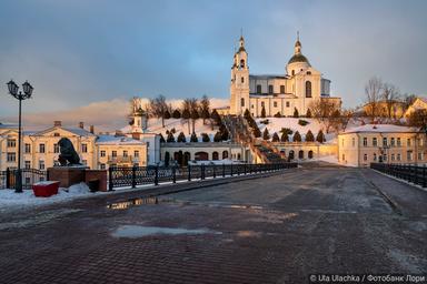 Столицы и Замки Беларуси – Рождественское путешествие | Экскурсионные туры Полоцк | Школьные каникулы сезон 2024 - 2025
