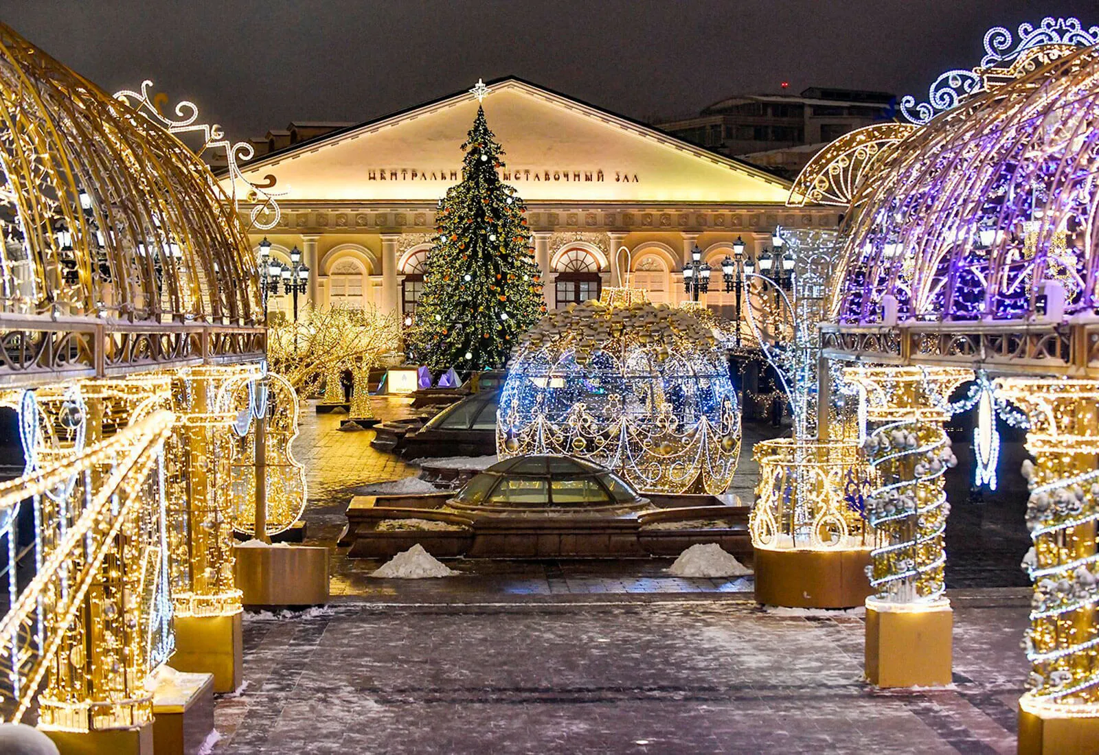 Новый год в Москве. Торжок – Москва - Кремль – Переделкино - Новый  Иерусалим. Туры и экскурсии.