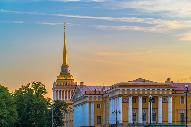 Тематический экскурсионный тур «Мистический Петербург» на 3 дня