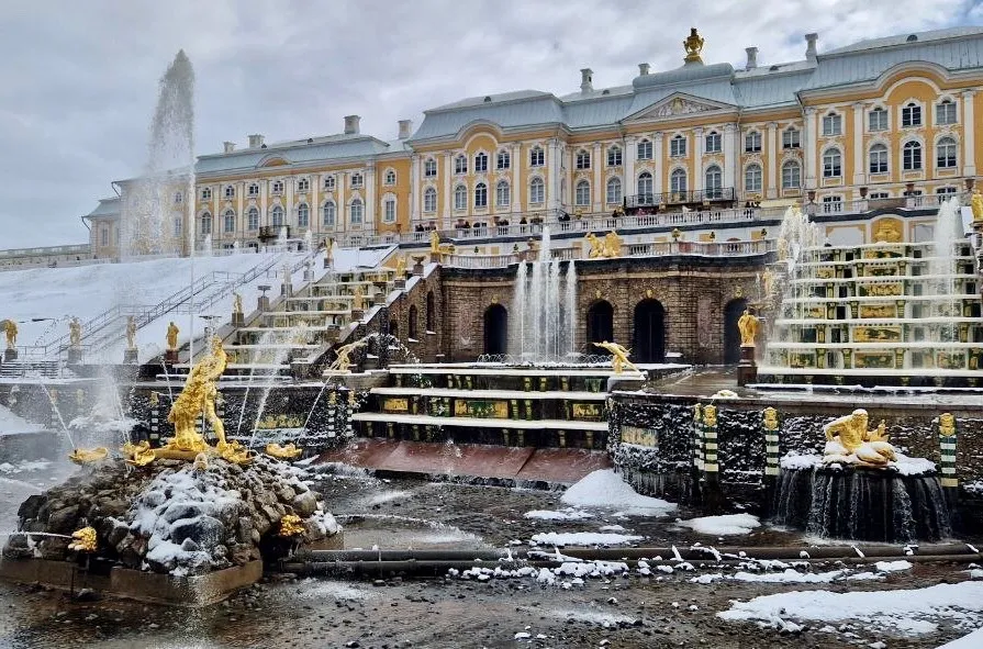 Зимние дворцы Санкт-Петербурга