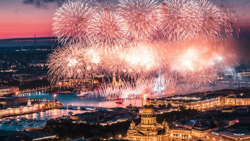 Романтика Алых Парусов | Индивидуальные туры Санкт-Петербург | 2025 сезон 2024 - 2025