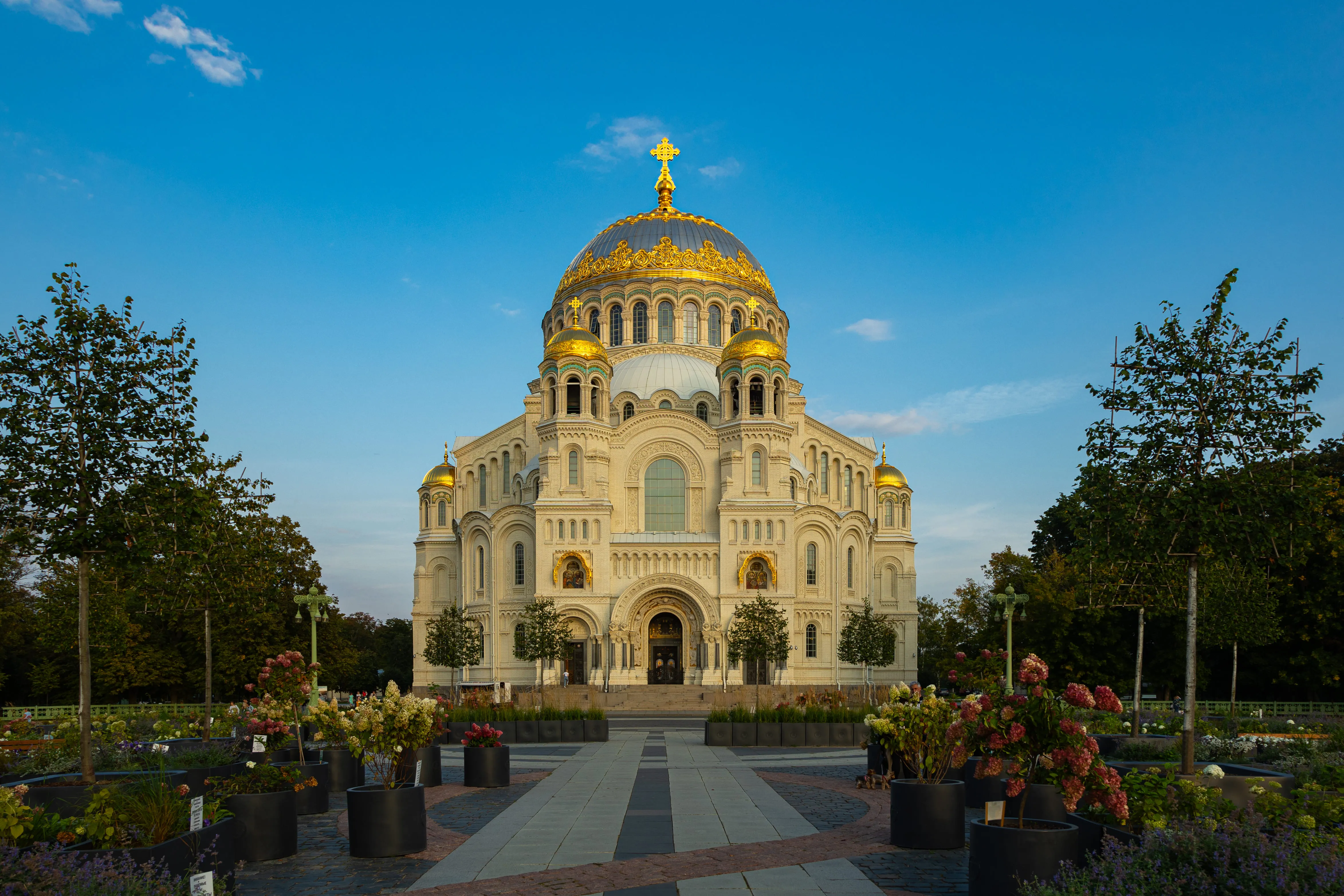 Яркие каникулы в Петербурге