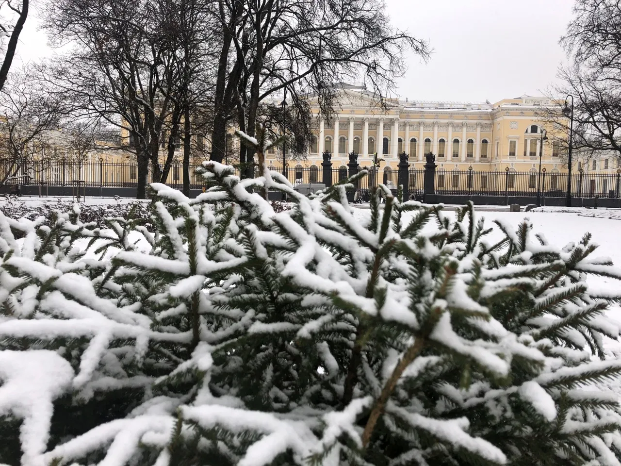 Санкт-Петербург - день за днем. Золотая коллекция (октябрь-апрель)